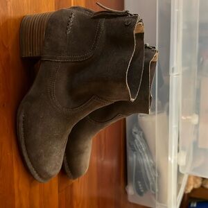 Ugg ankle boots